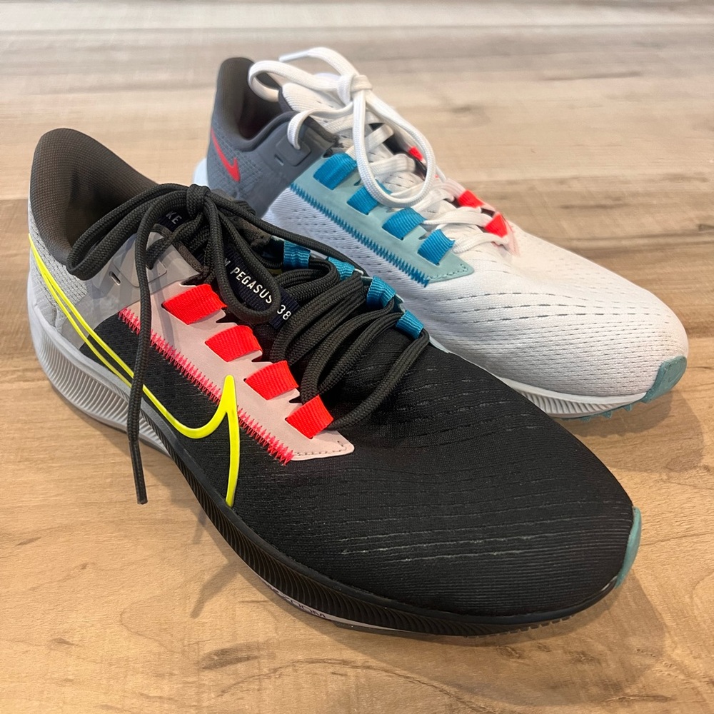 Nike Air Zoom Pegasus 38 Athletic Shoes